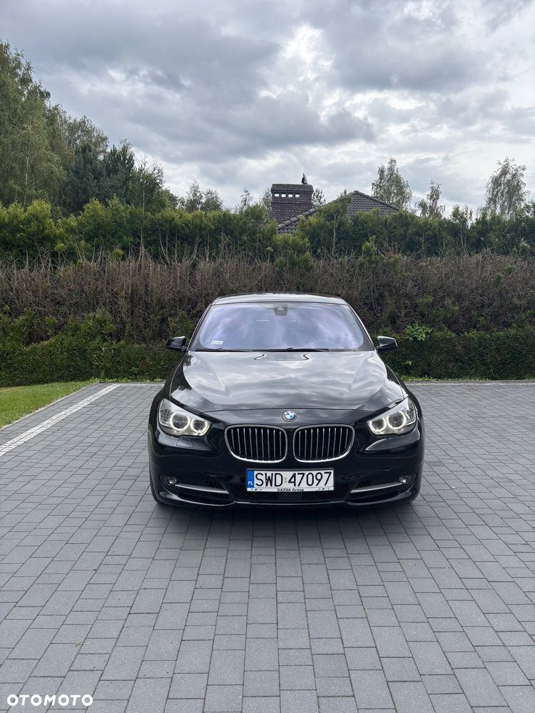 BMW Seria 5 2013 photo 2