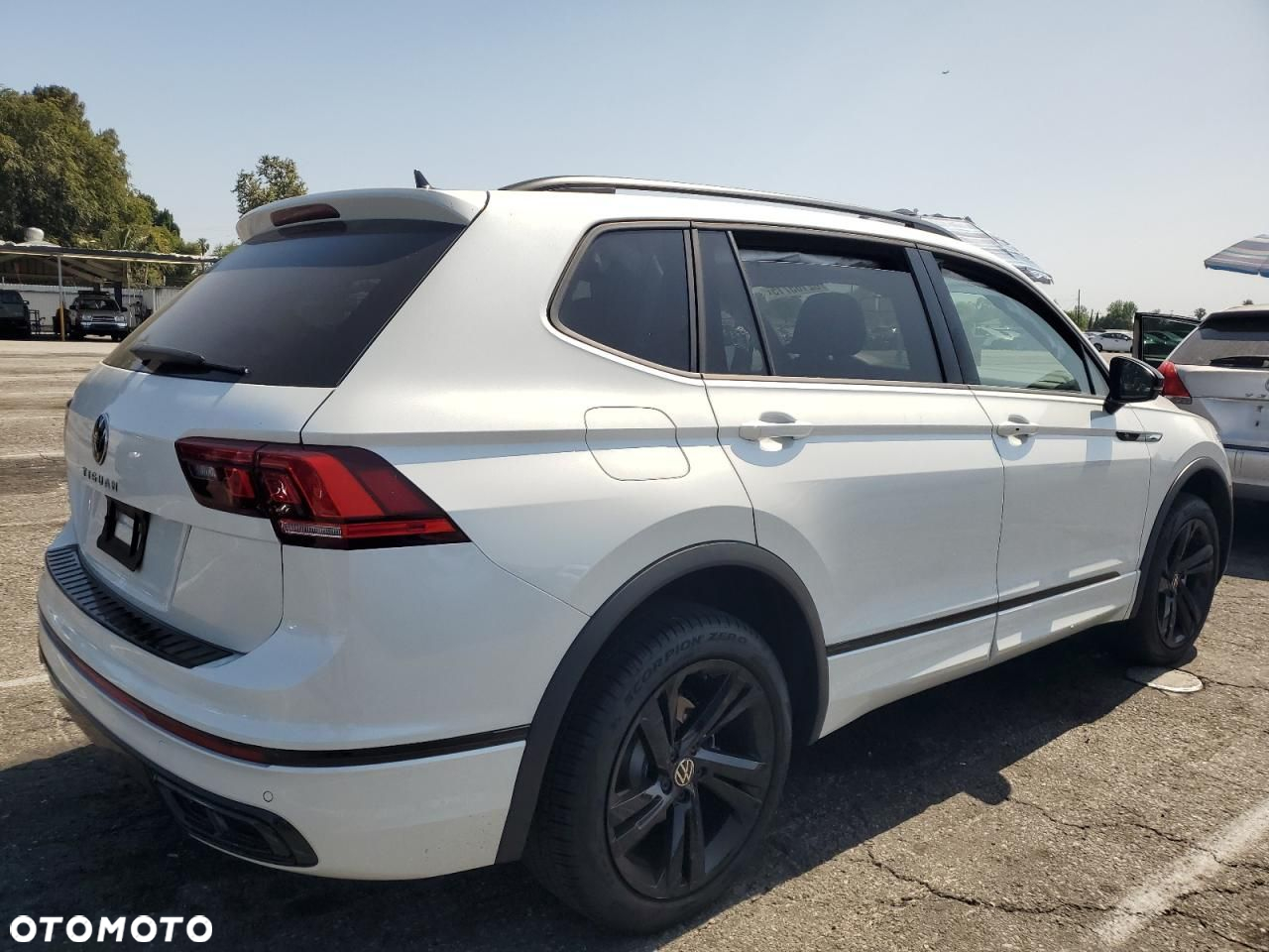 Volkswagen Tiguan - 6