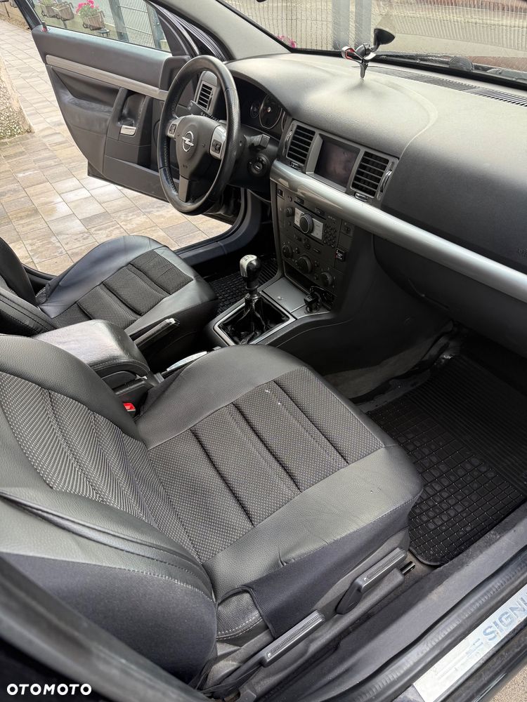 Opel Signum 2.0 T - 5