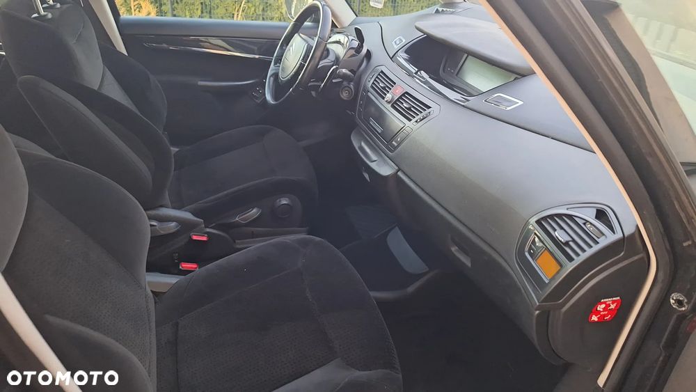 Citroën C4 Grand Picasso 2.0 16V EGS6 Exclusive - 13