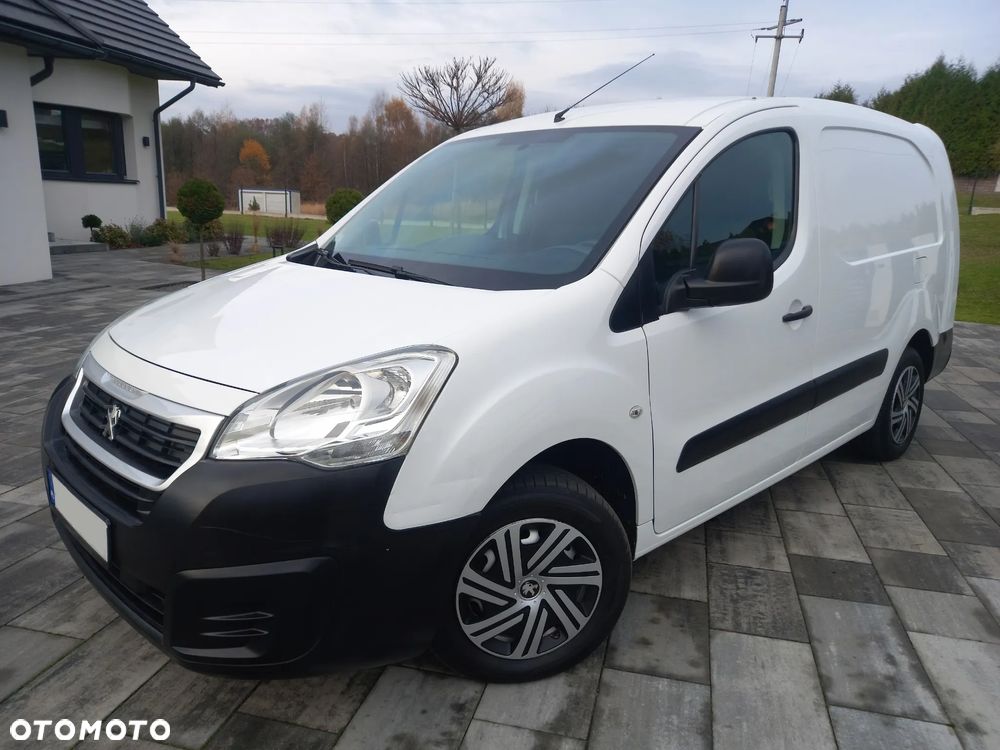 Peugeot Partner 1.6HDI 3-osob 2018 L2 Long VAT-23% Salon PL Klima Tempomat Długi - 4
