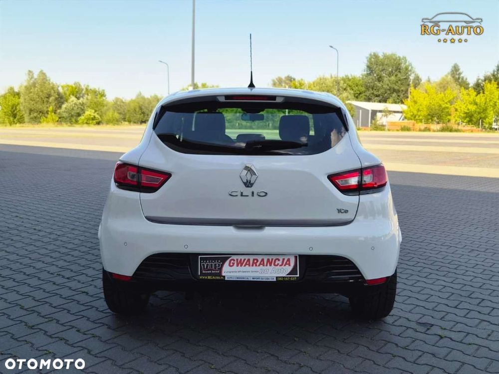 Renault Clio - 8