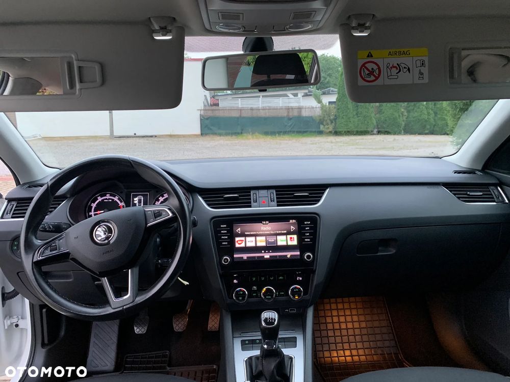 Skoda Octavia 1.5 TSI GPF ACT Ambition - 25