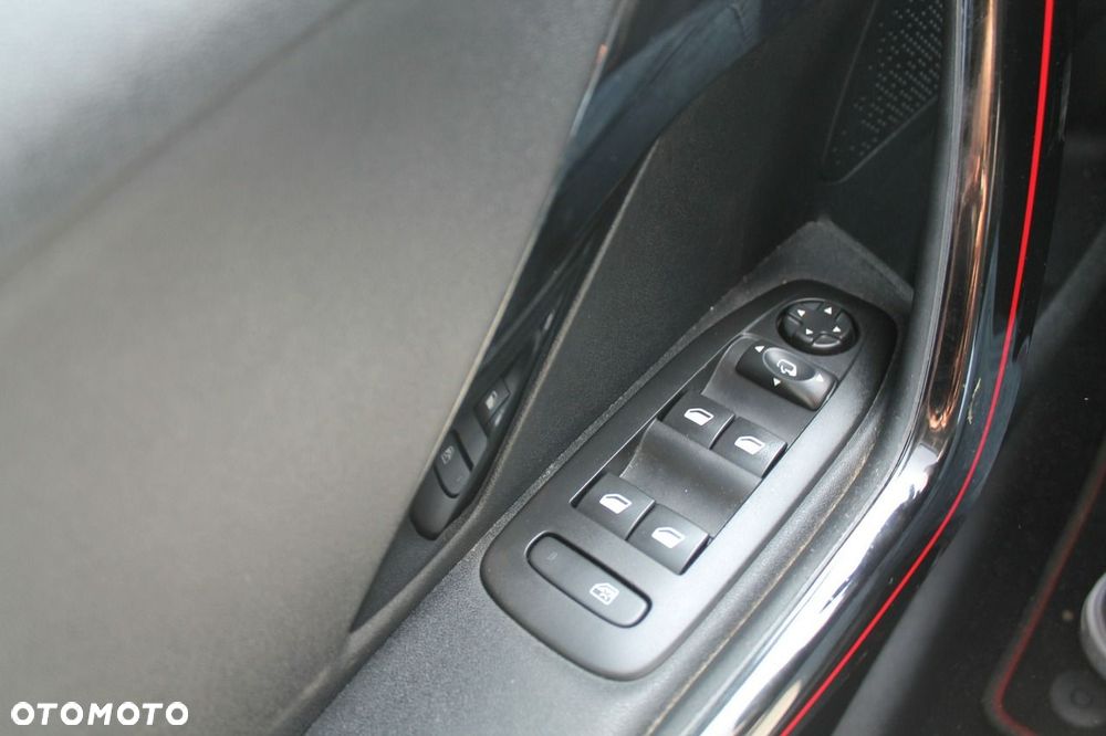 Peugeot 2008 - 20