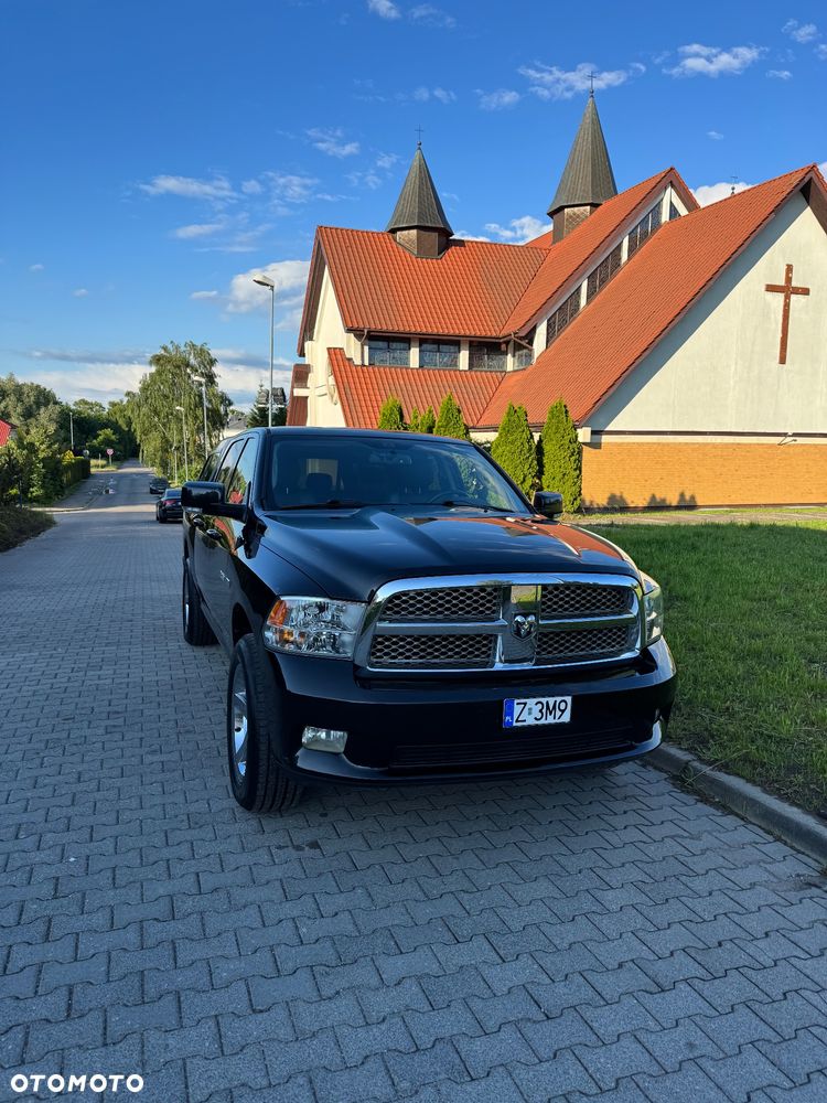 Dodge RAM 5.7 4x4 - 20