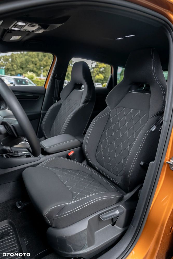 Skoda Karoq 1.5 TSI ACT Selection DSG - 10