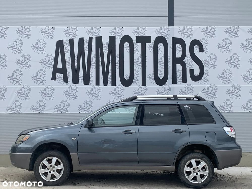 MITSUBISHI OUTLANDER 2003 *SAMOCHÓD NA CZĘŚCI* 1650 MASKA, LAMPA, DRZWI, LUSTERKO, ZDERZAK, GRILL, BŁOTNIK, KLAPA, BELKA, DESKA, FOTELE, KANAPA, ĆWIARTKA KIEROWNICA, TARCZE, ZACISKI, ZAWIESZENIE, KOMPLETNY PRZÓD, KOMPLETNY TYŁ, LICZNIK, ZEGARY, PRAWE LEWE PRZÓD TYŁ - 3