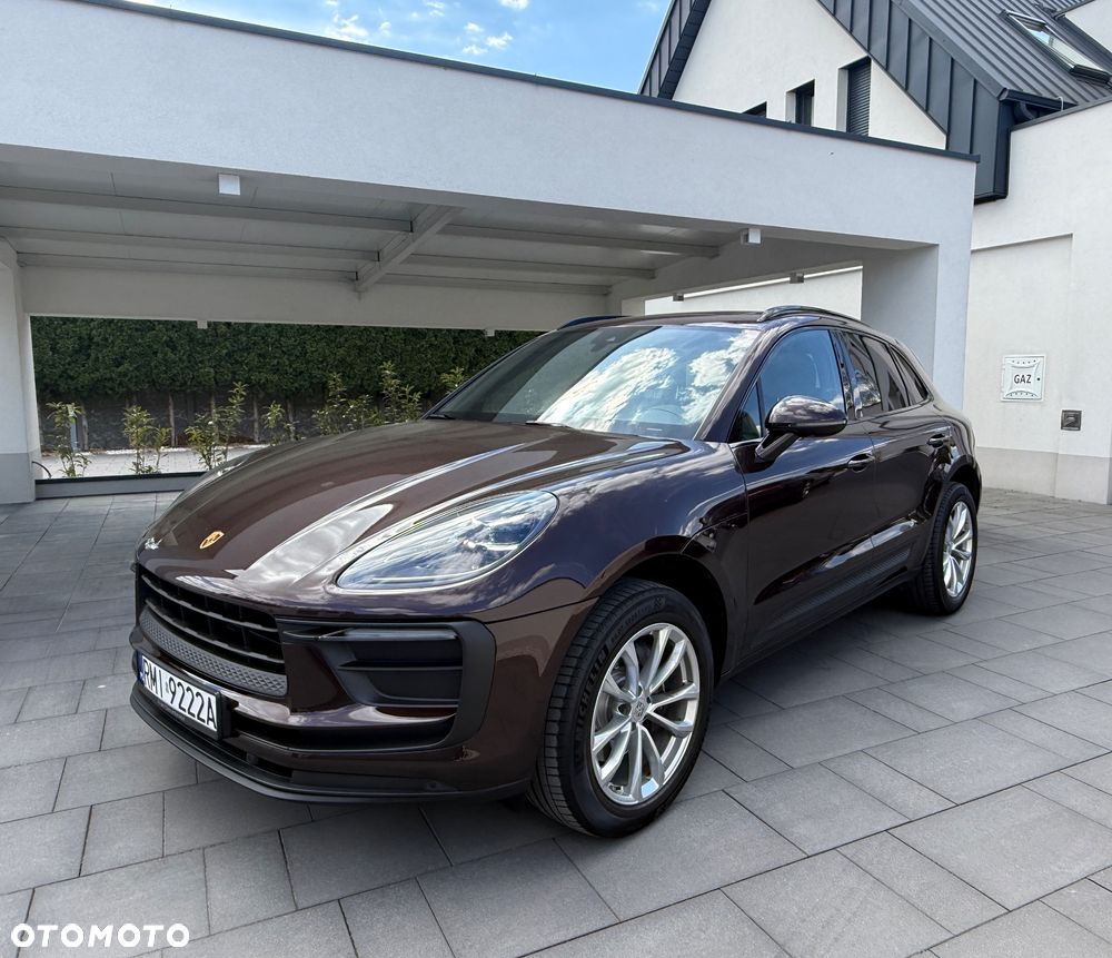 Porsche Macan Standard - 2