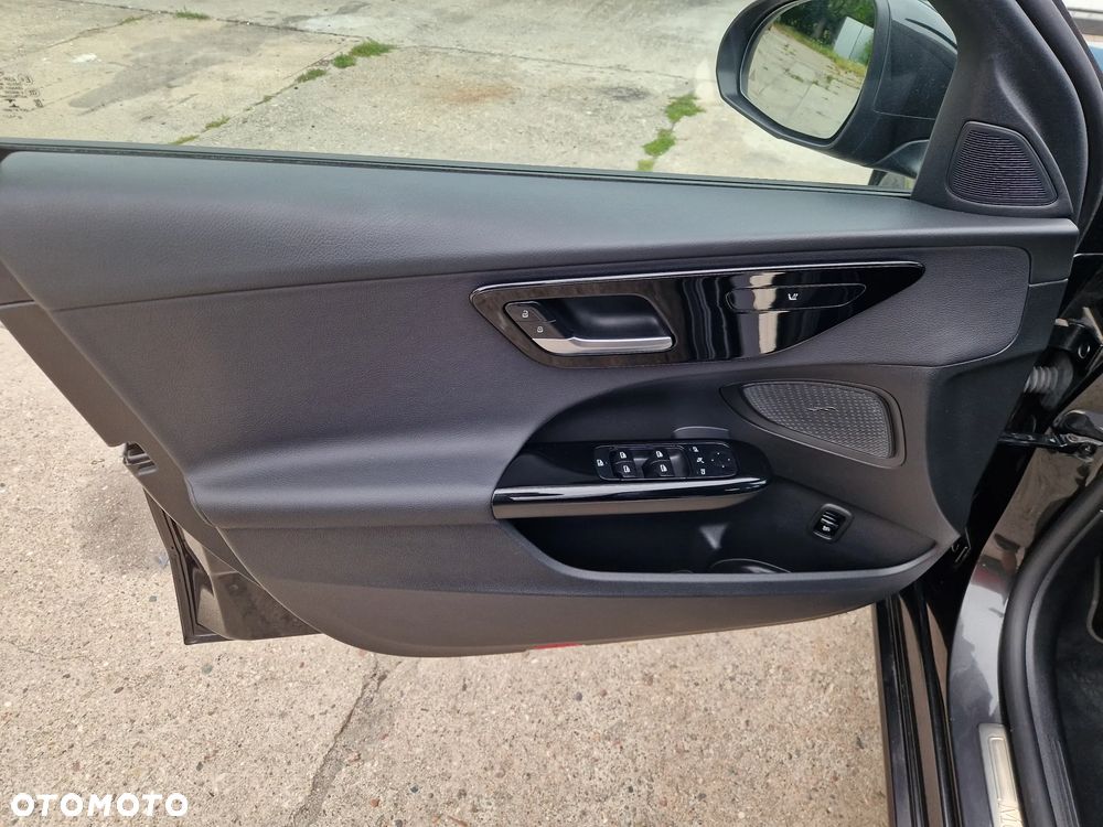 Mercedes-Benz Klasa C 200 d 9G-TRONIC - 13