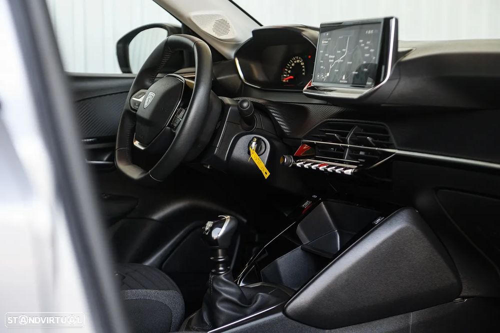 Peugeot 208 1.2 PureTech Active Pack - 57