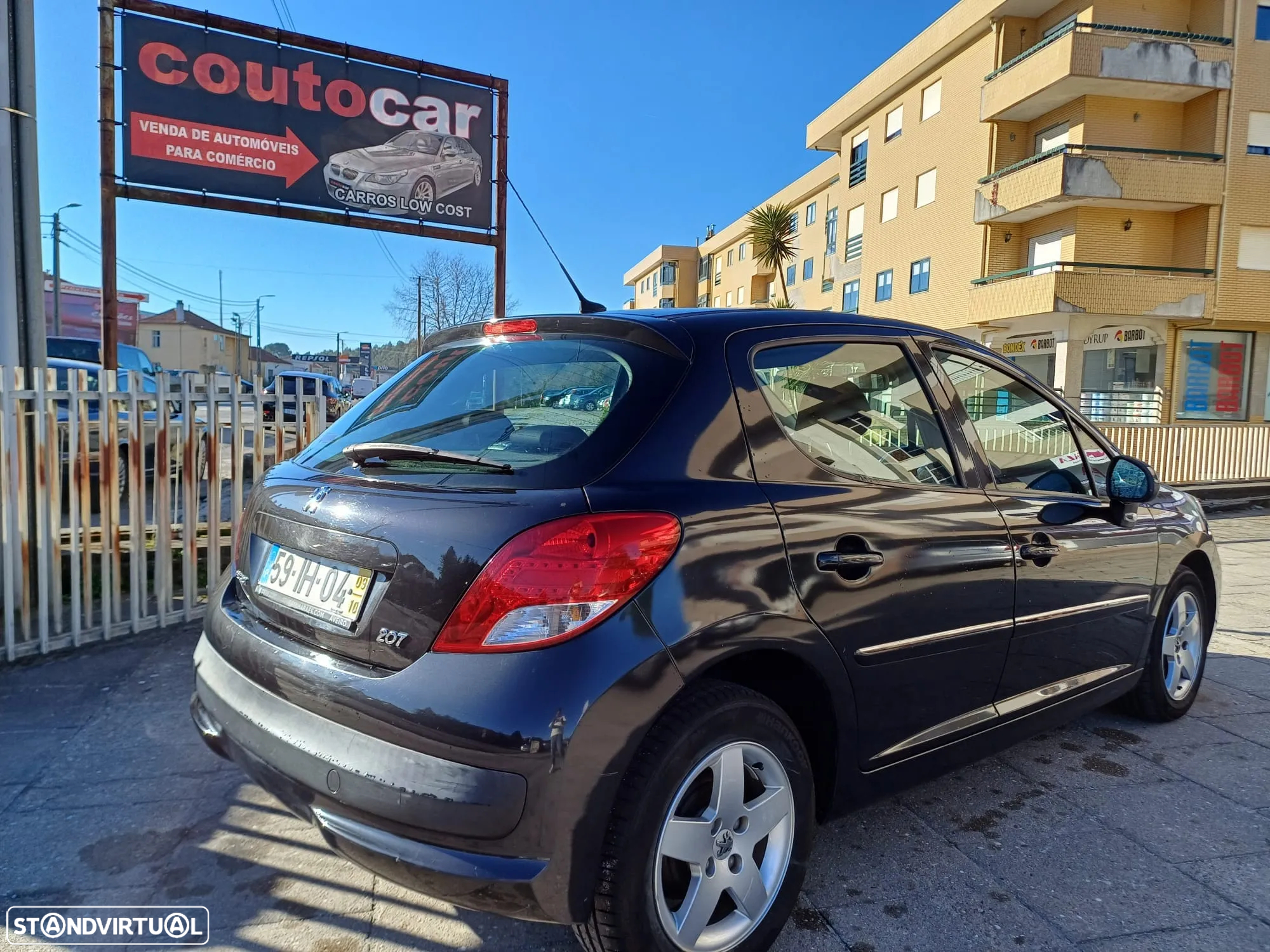 Peugeot 207 1.4 HDi Premium - 2