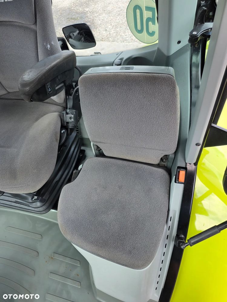 Claas Arion 610 - 17