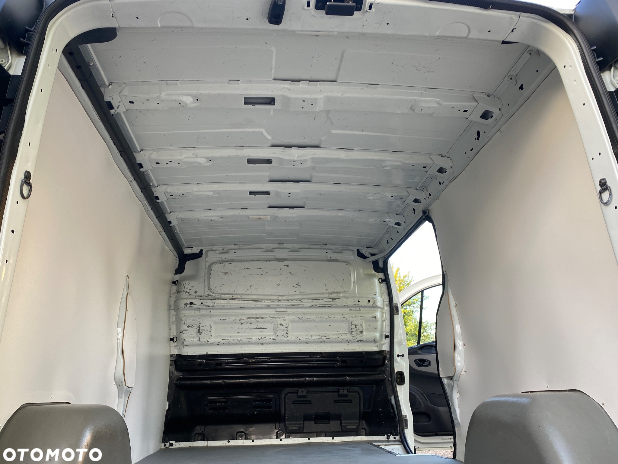 Renault TRAFIC - 33