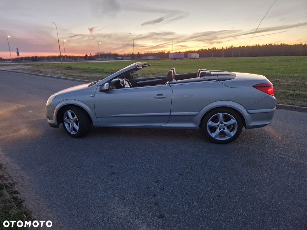 Opel Astra - 1