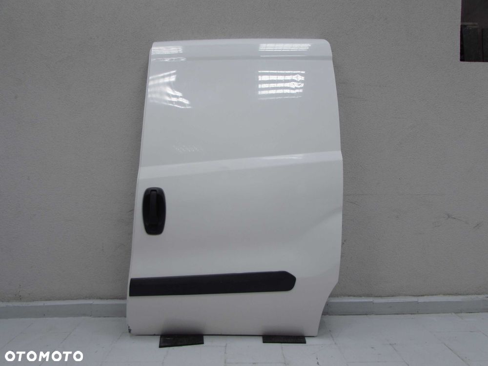 FIAT DOBLO II COMBO D 10-15 DRZWI BOCZNE PRZESUWNE LEWE 249 - 1