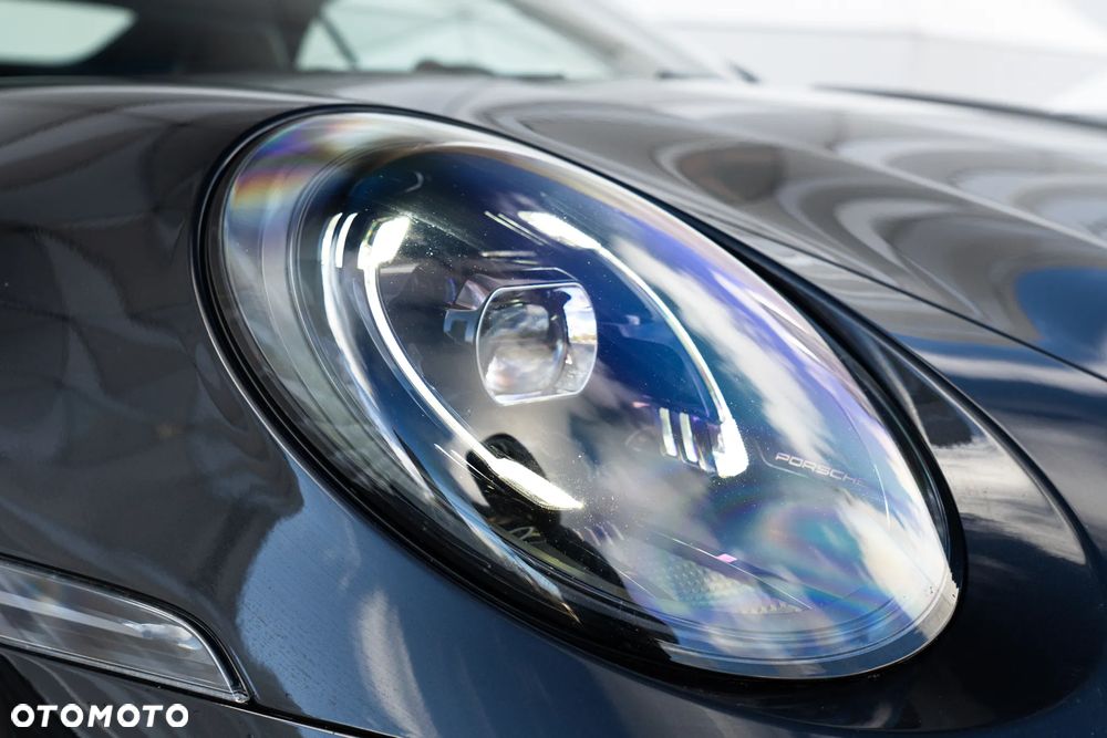Porsche 911 - 16