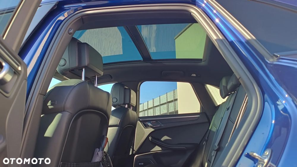 Porsche Macan - 10