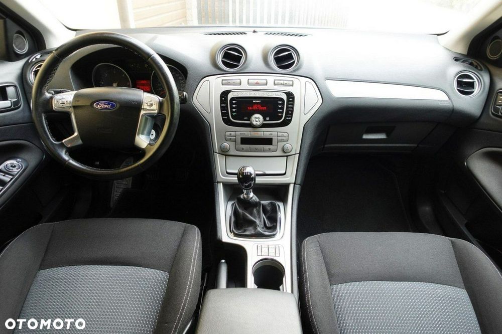 Ford Mondeo - 13