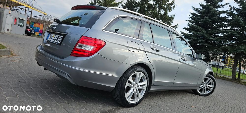 Mercedes-Benz Klasa C 180 Kompressor Automatik BlueEFFICIENCY Avantgarde - 4