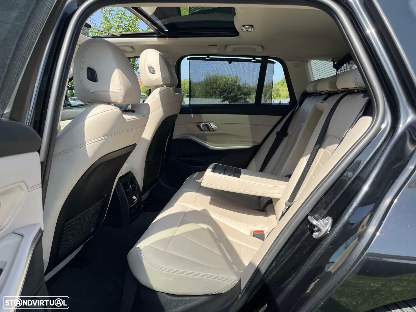 BMW 320 d Touring Line Sport Auto - 27