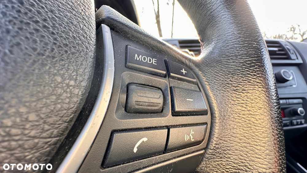 BMW Seria 1 118d DPF Edition Sport - 24