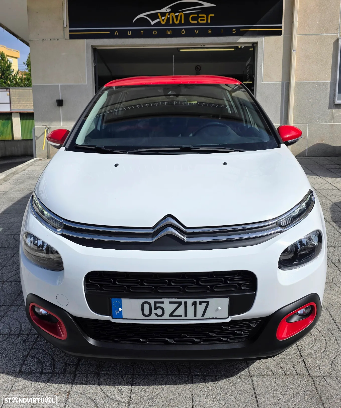 Citroën C3 1.2 PureTech Shine - 22