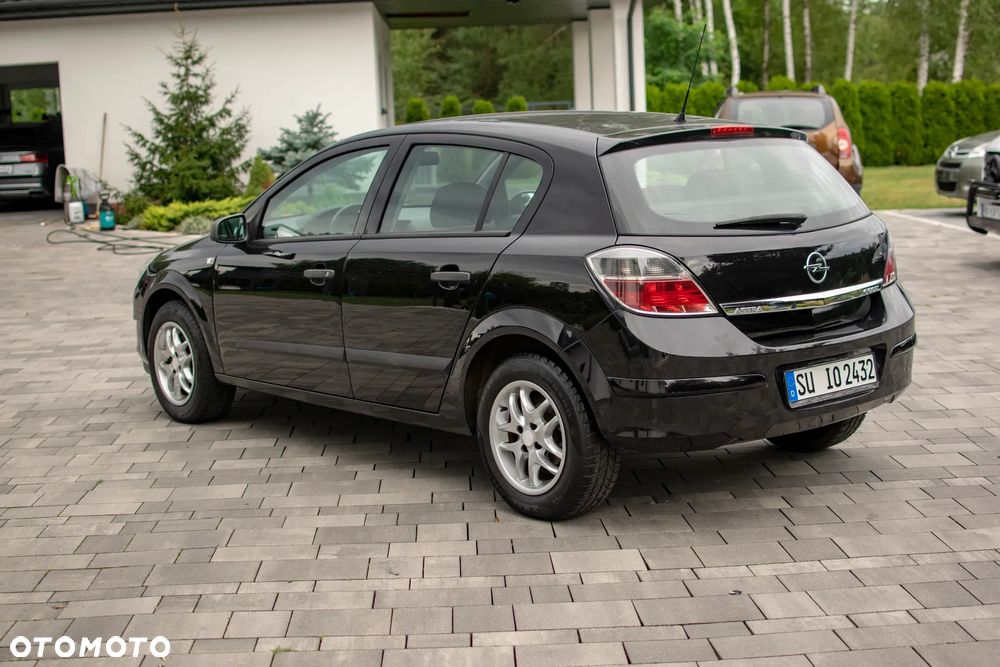 Opel Astra - 19