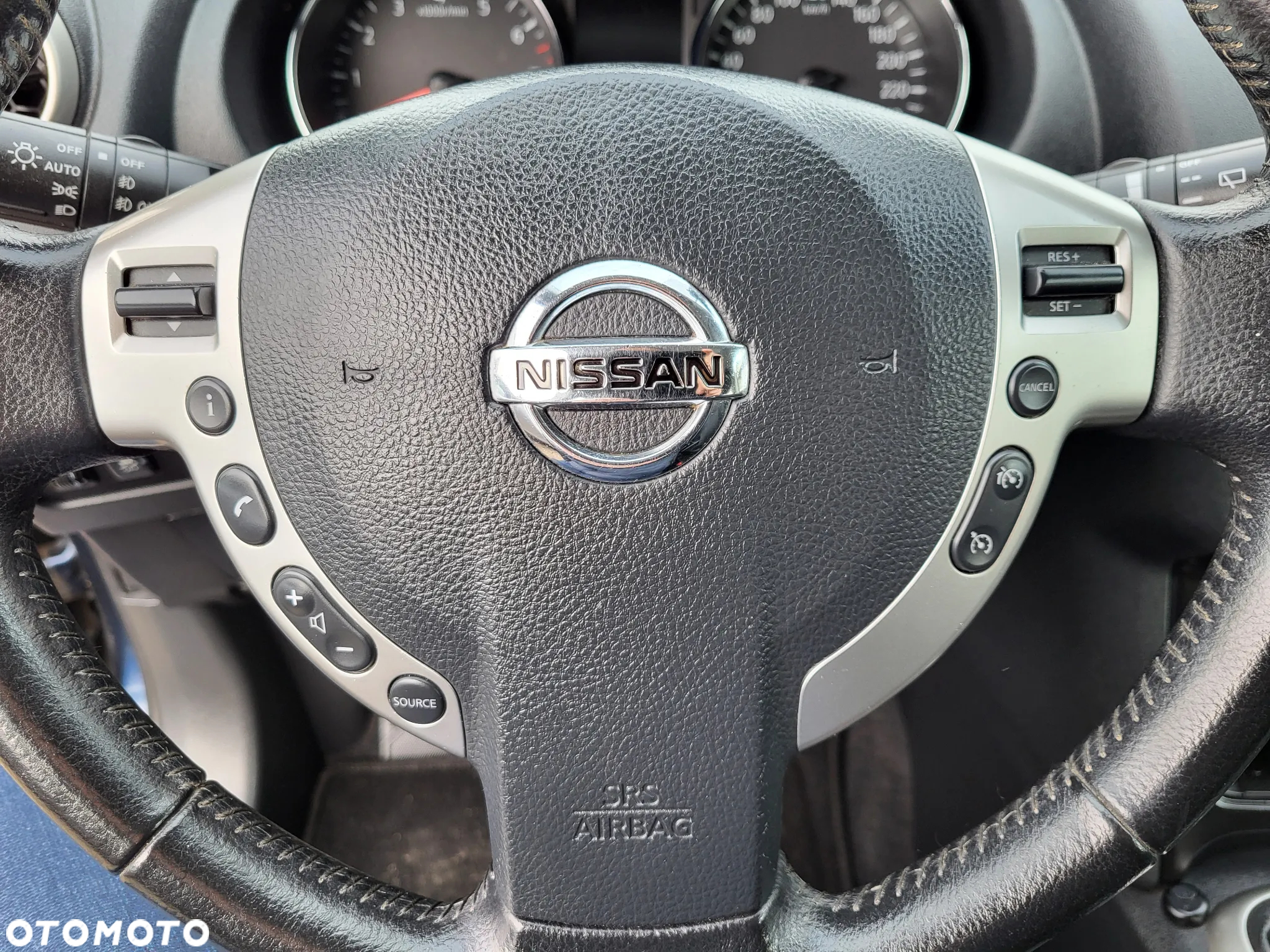 Nissan Qashqai - 15