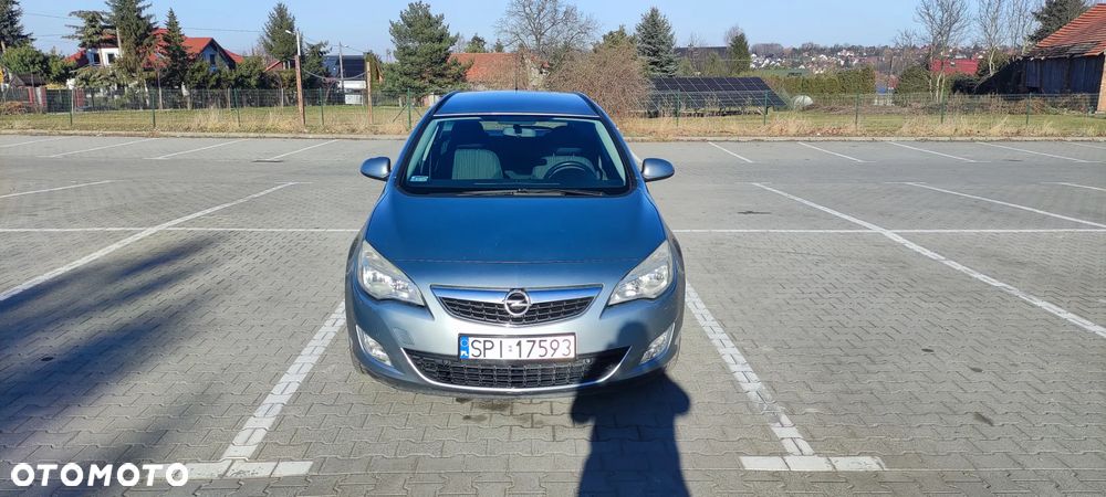 Opel Astra 1.7 CDTI Cosmo - 3