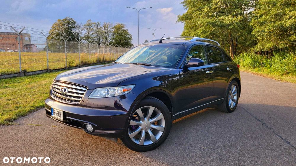 Infiniti FX - 1