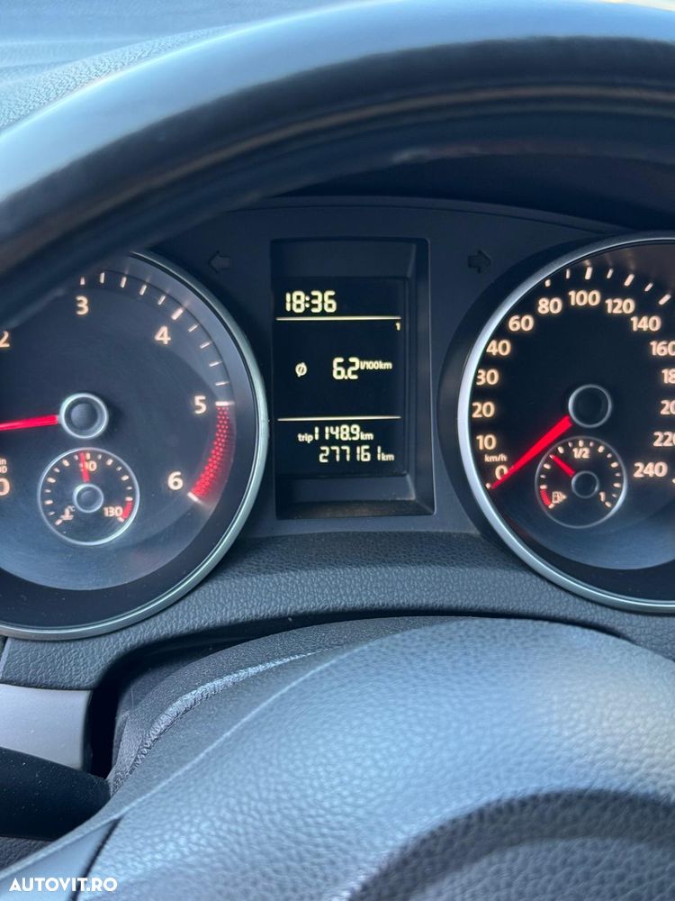 Volkswagen Golf 1.6 TDI DPF 4Motion Comfortline - 10