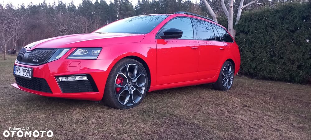 Skoda Octavia 2.0 TDI DSG RS - 8