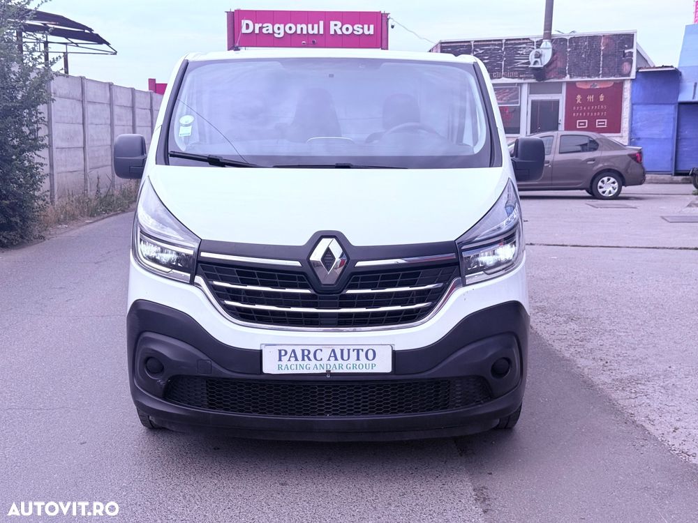 Renault Trafic - 10