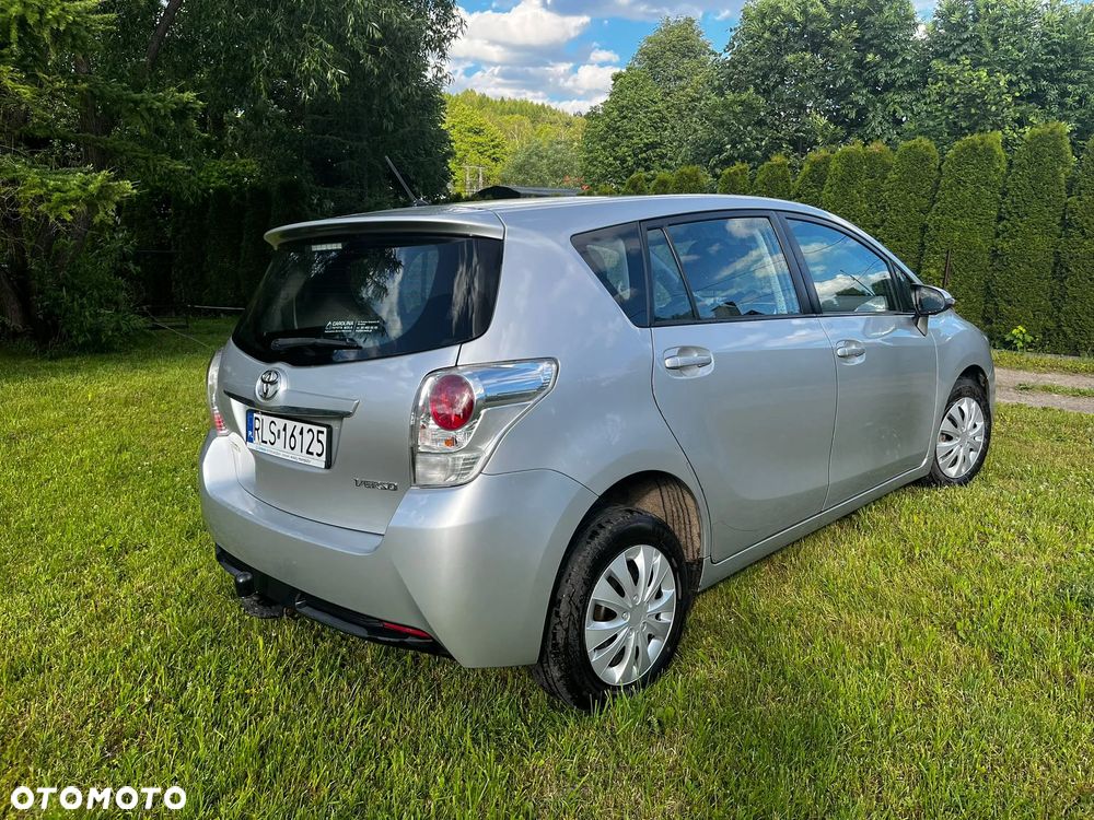 Toyota Verso 1.6 D-4D Active - 3