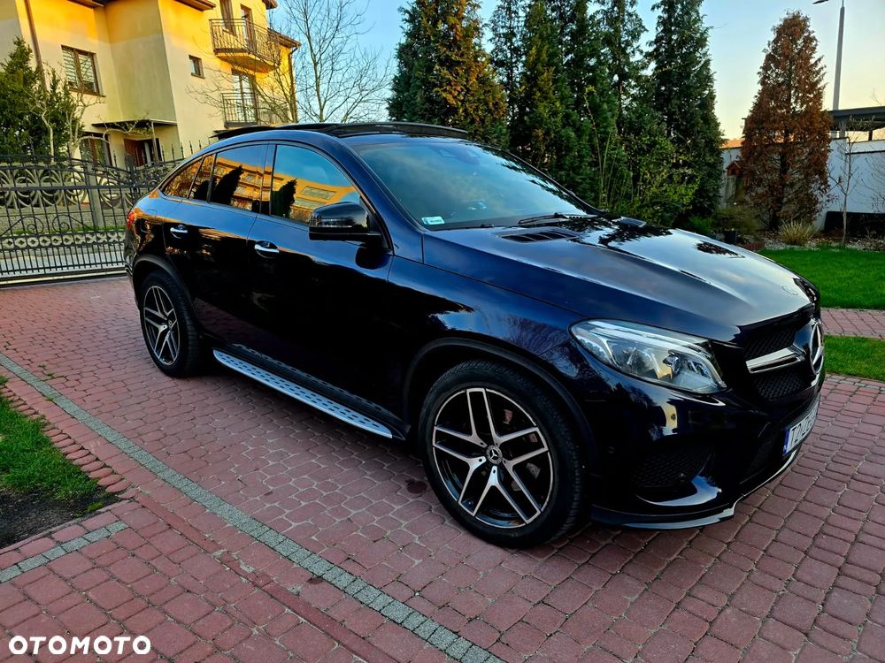 Mercedes-Benz GLE - 12
