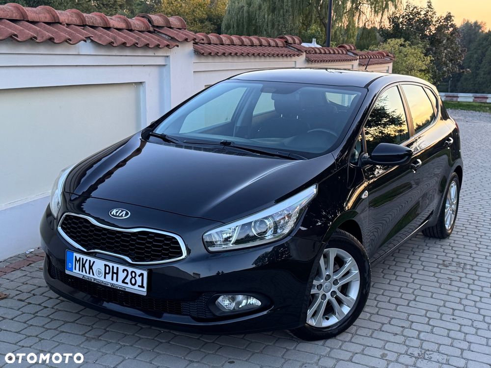 Kia Ceed - 6