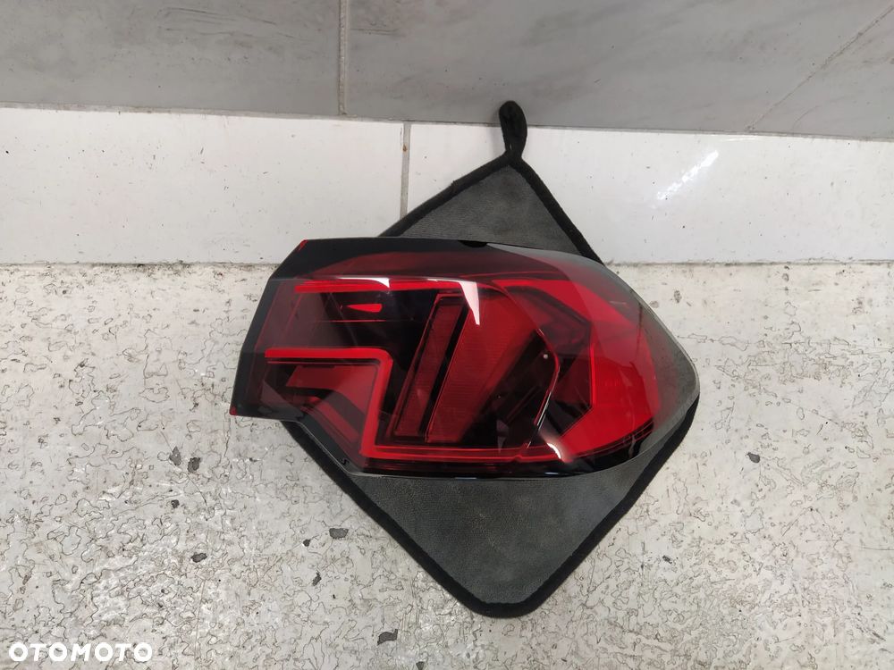 BMW 1 F70 LAMPA PRAWA TYŁ TYLNA NOWY ORYGINAŁ - 2