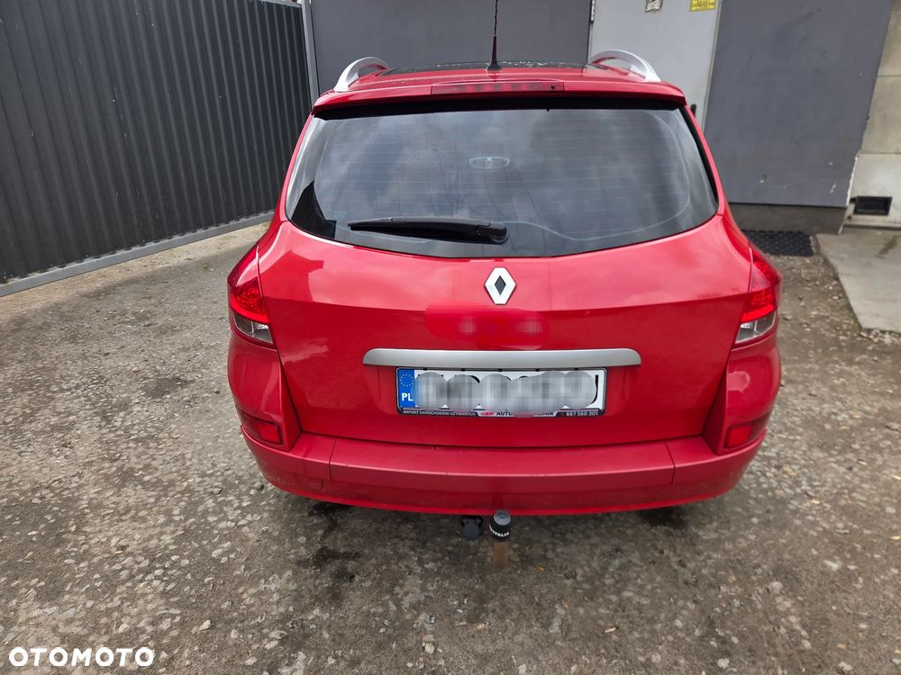 Renault Clio 1.2 16V 75 Expression - 8