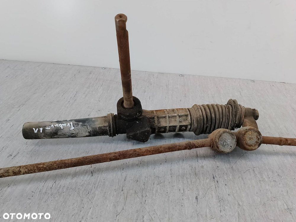 MAGLOWNICA PRZEKŁADNIA KIEROWNICY TRABANT 1.1 ( 89-91 ) 1.0 - 4