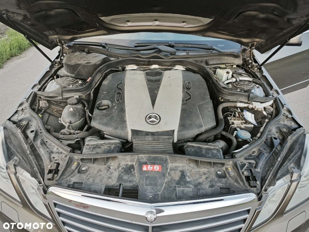Mercedes-Benz Klasa E 350 CDI BlueEff Avantgarde - 9