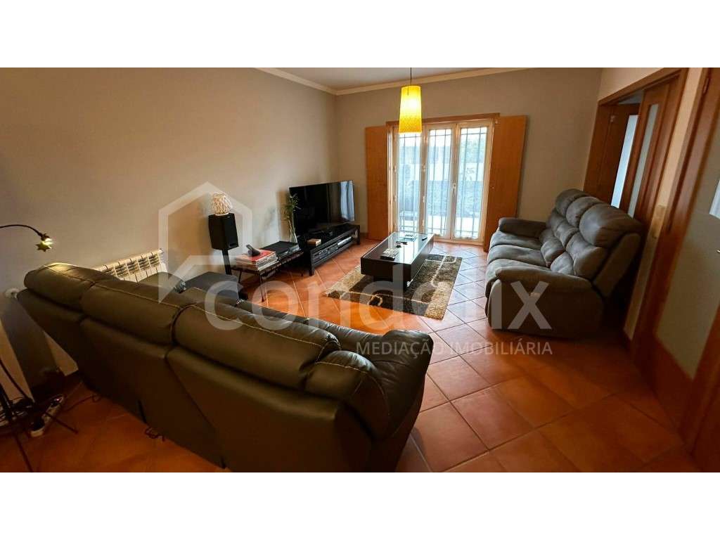 Moradia T4+1 em Canidelo com vistas rio - Grande imagem: 2/44