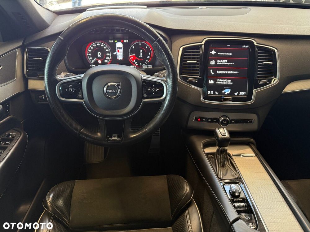 Volvo XC 90 - 23