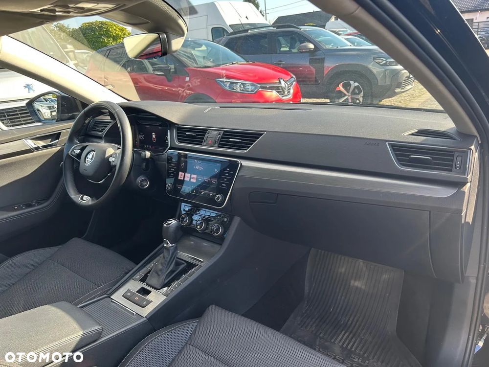 Skoda Superb 2.0 TSI Style DSG - 31