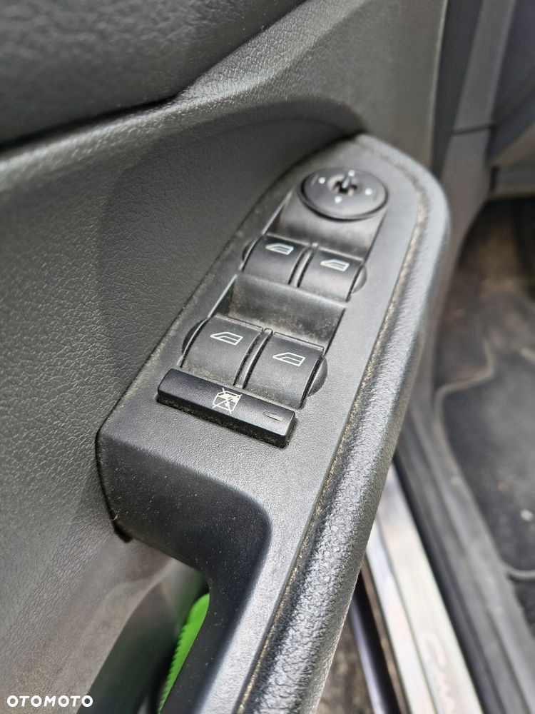 Ford C-MAX - 6