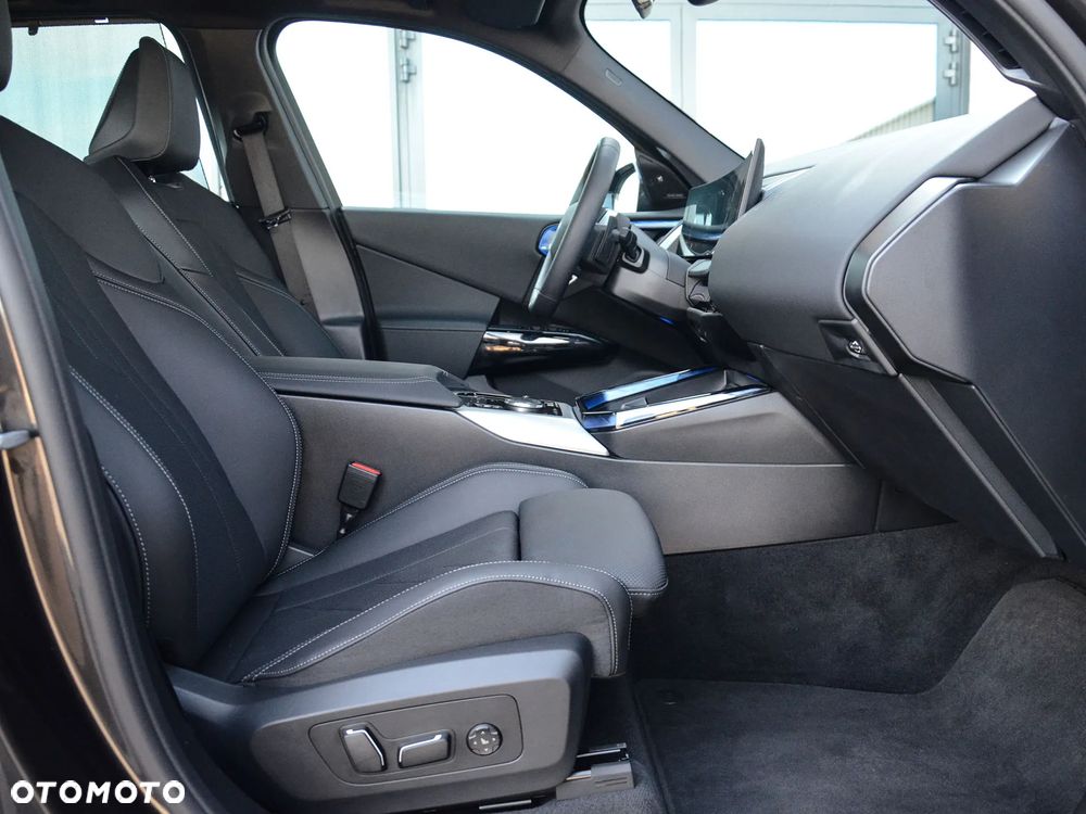 BMW X3 xDrive20d mHEV - 35