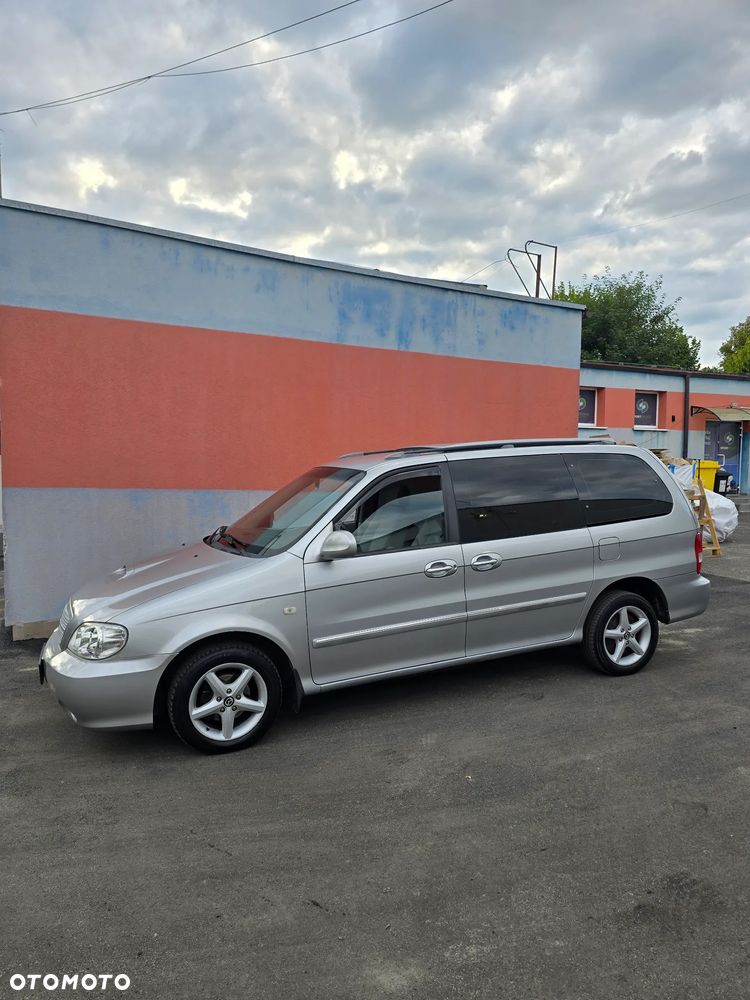 Kia Carnival 2.9 CRDi / Voyage - 22