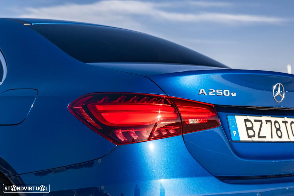 Mercedes-Benz A 250 e 8G-DCT Lim. Special Edition - 12