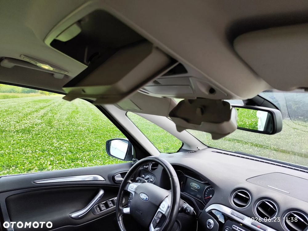 Ford S-Max 2.0 TDCi DPF Champions Edition - 30