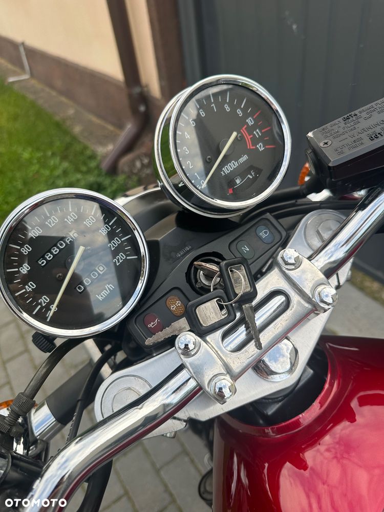 Kawasaki Zephyr - 22