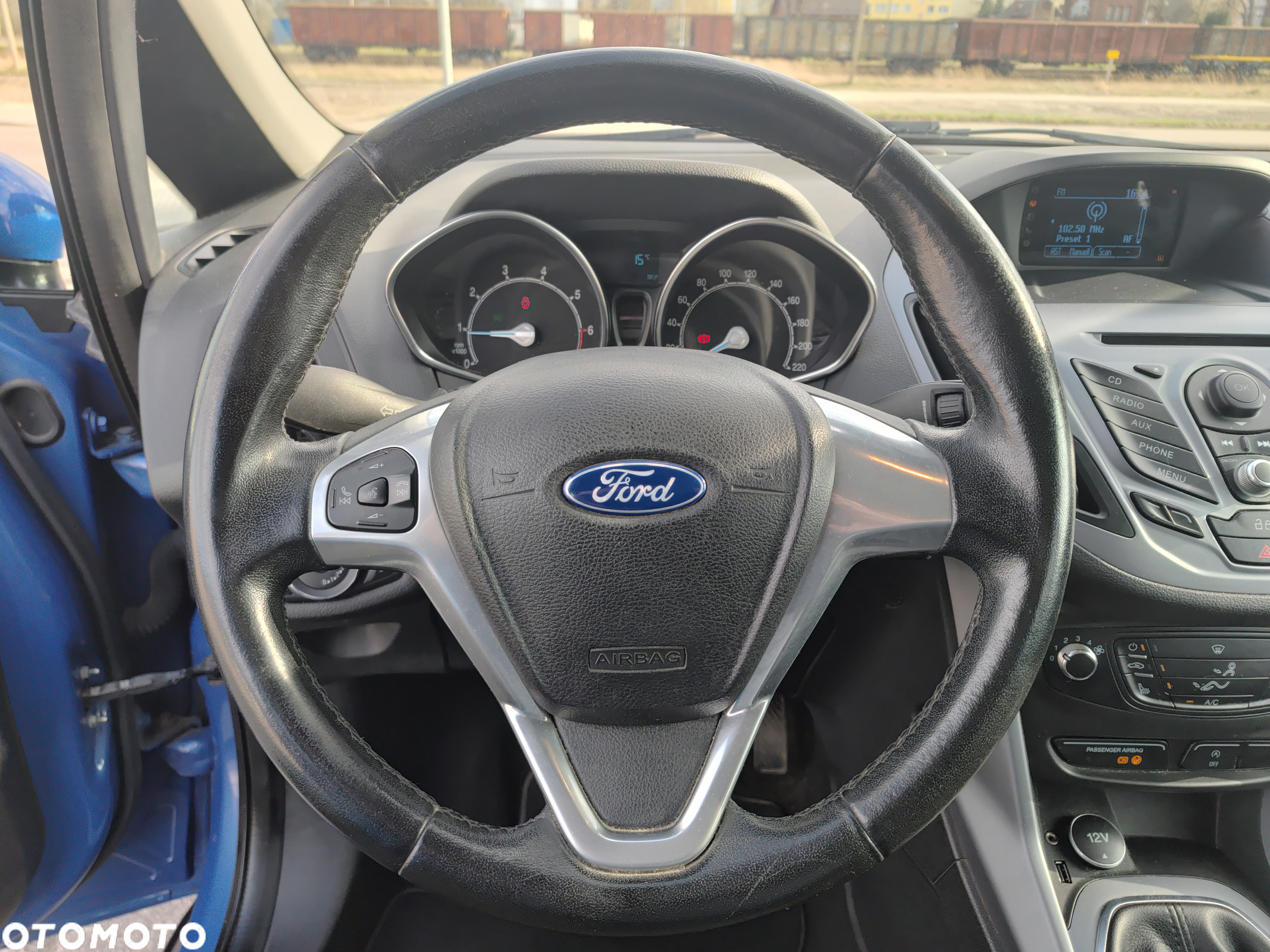 Ford B-MAX - 18